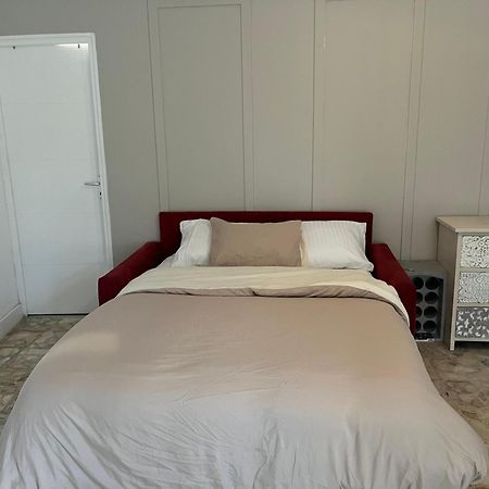 Apartamento Loge Zen Châteauroux Exterior foto